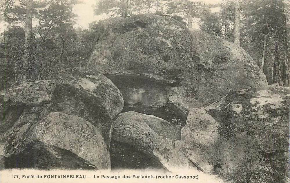 Wald von FONTAINEBLEAU — Der Durchgang der Farfadets (Felsen Cassepot) — 177 - Vorderseite